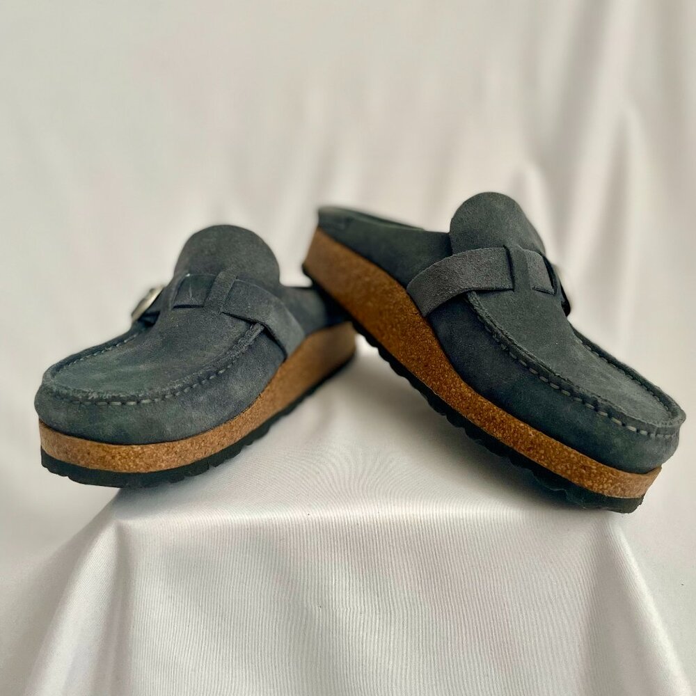 Birkenstock Buckley Clogs (US Size 7)